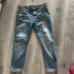 Worn only a few times.